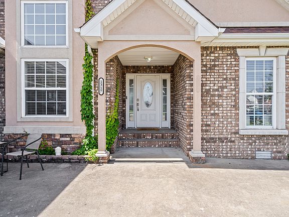 2nd image of 1317 Chinook Cir