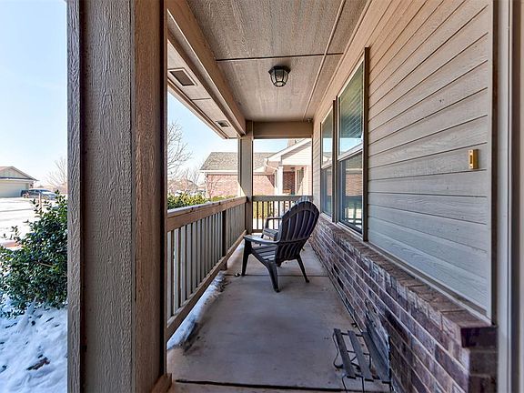 3rd image of 2717 Lerkim Ln