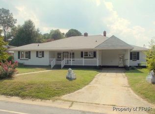 131 Starhill Ave, Fayetteville, NC 28303