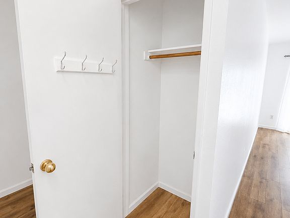 3rd image of 266 S Wildwood