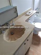620 NE 12th Ave #408 — Photo 7