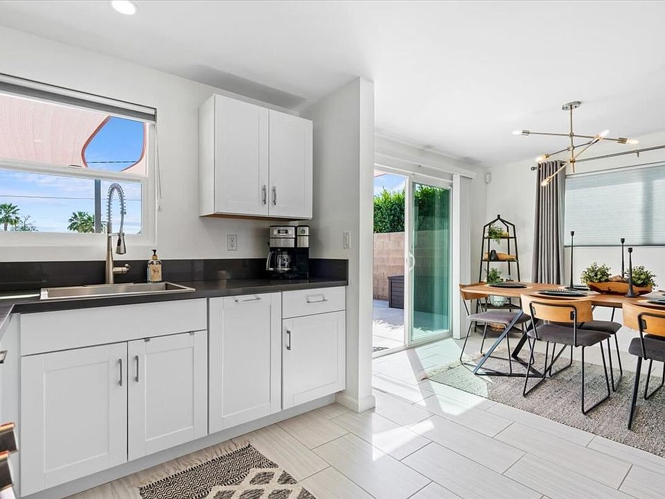 1st image of 2020 Lawrence St