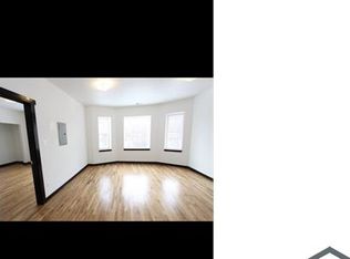 7651 S Phillips Ave #3, Chicago, IL 60649
