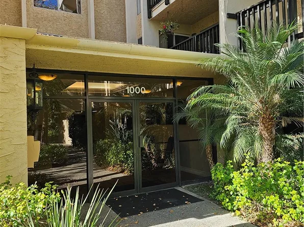 1107 Raintree Cir, Culver City, CA 90230