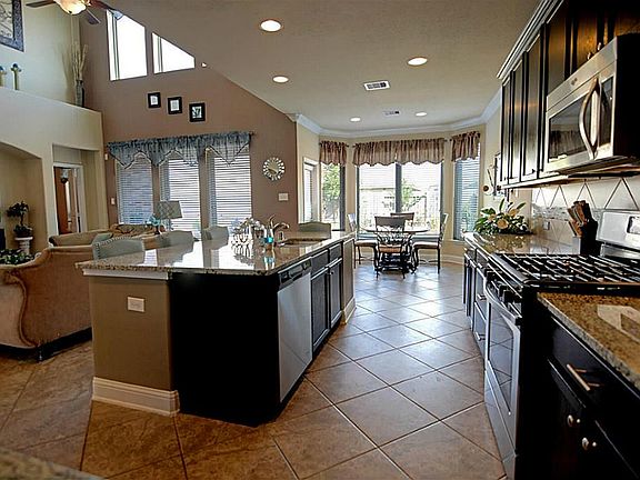 3rd image of 2715 Kingston Manor Ln
