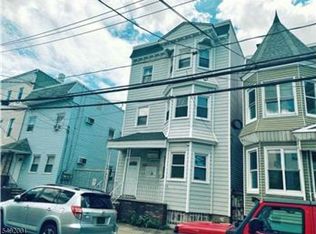 360 New St #3, Newark City, NJ 07103