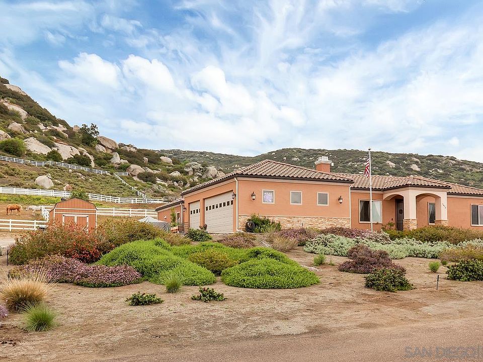 1st image of 1473 Santa Fe Hills Dr