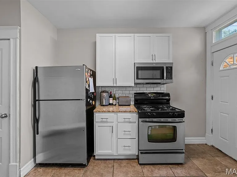 4147 Beethoven Ave — Photo 21