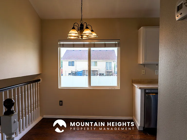1953 W Black Angus Dr — Photo 11