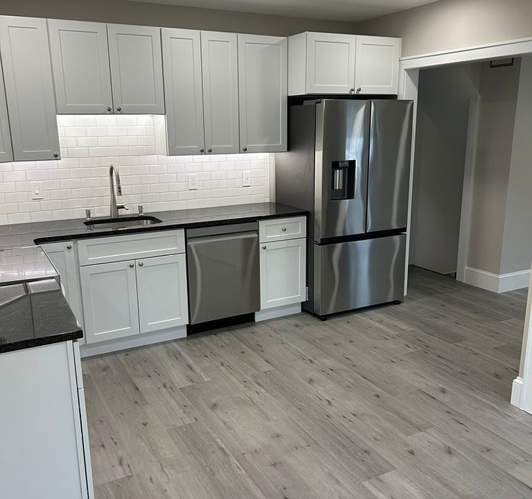 New refrigerator, new dishwasher