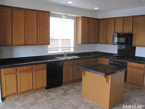 2nd image of 861 Windsong Dr