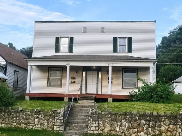 5903 King Hill Ave, Saint Joseph, MO 64504