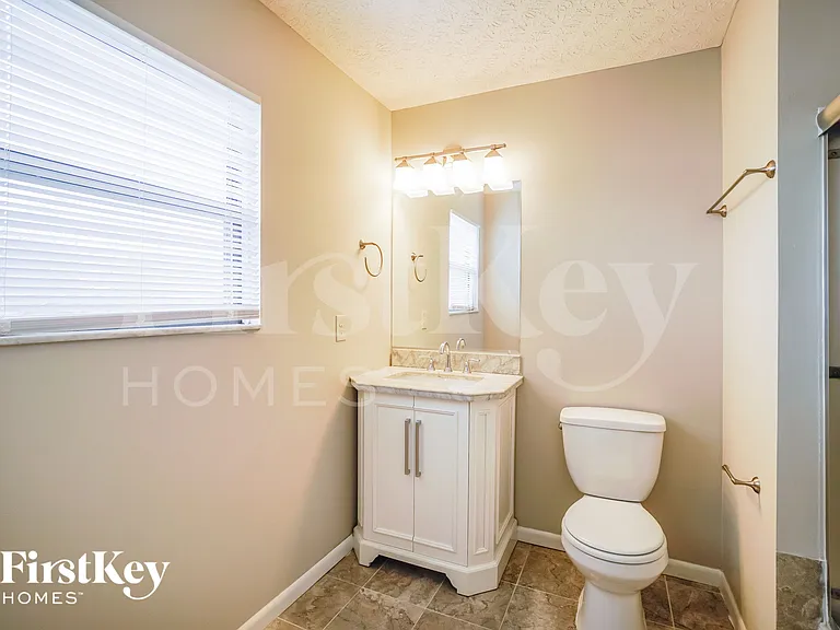 2824 Harnet Ct — Photo 14