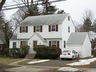 1st image of 535 W Englewood Ave