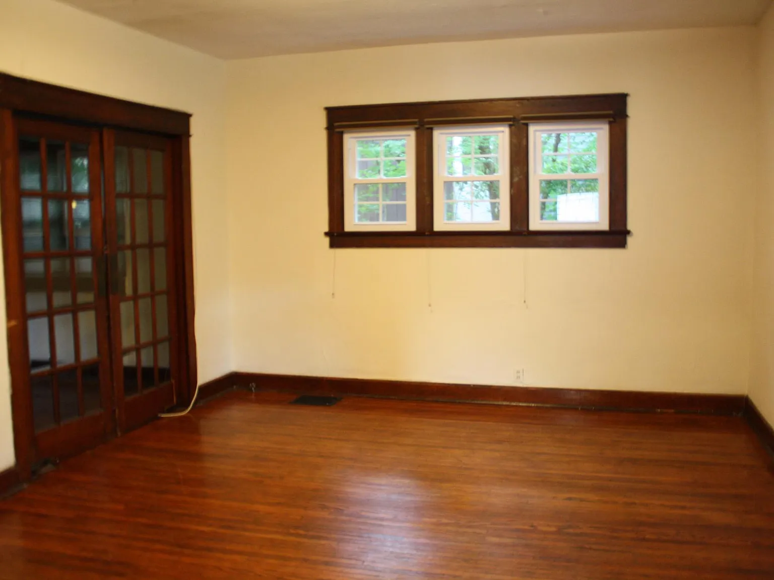 5 bed, $6,150 — Photo 3