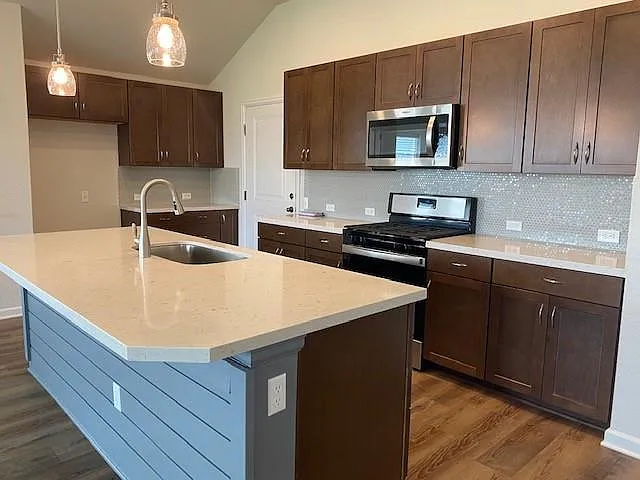 127 Patrick Herndon Dr — Photo 7