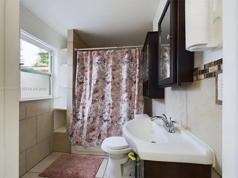 616 SW 8th Ave — Photo 7
