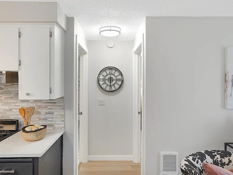 2319 Lee St SE — Photo 38