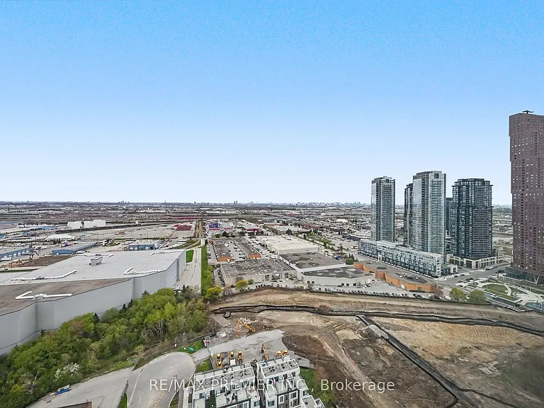 7895 Jane St #3015 — Photo 22