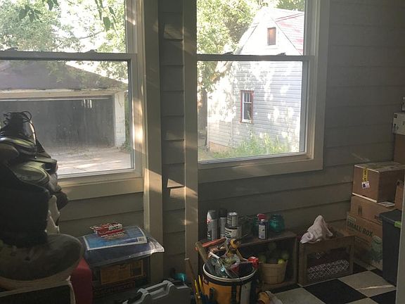 5th image of 7425 Washington St #1