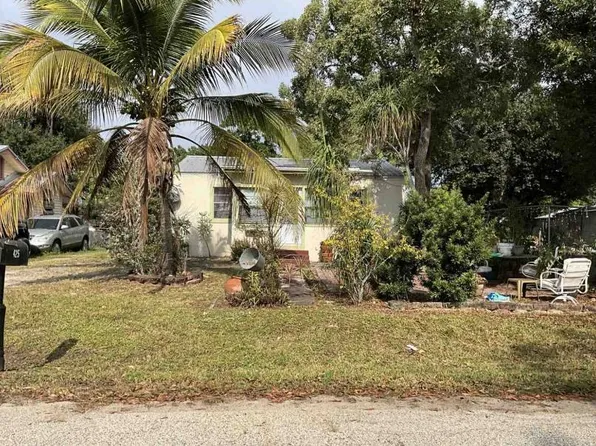 425 W Trinidad Ave, Clewiston, FL 33440