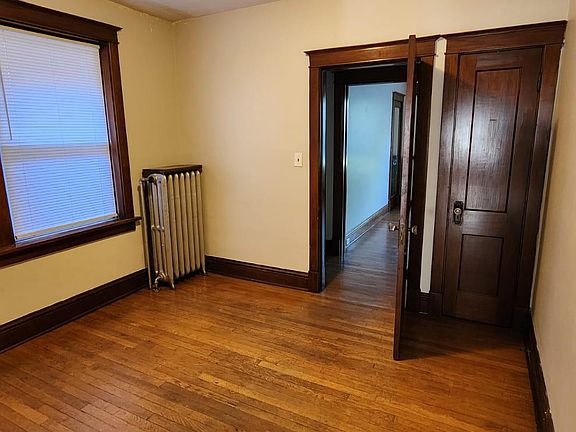 3rd image of 3666 Dover Pl Floor 2