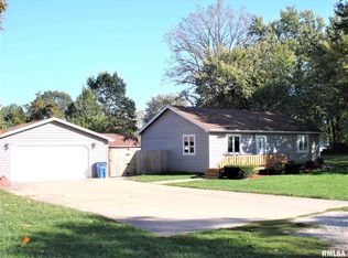 233 N Simmons St, Wataga, IL 61488