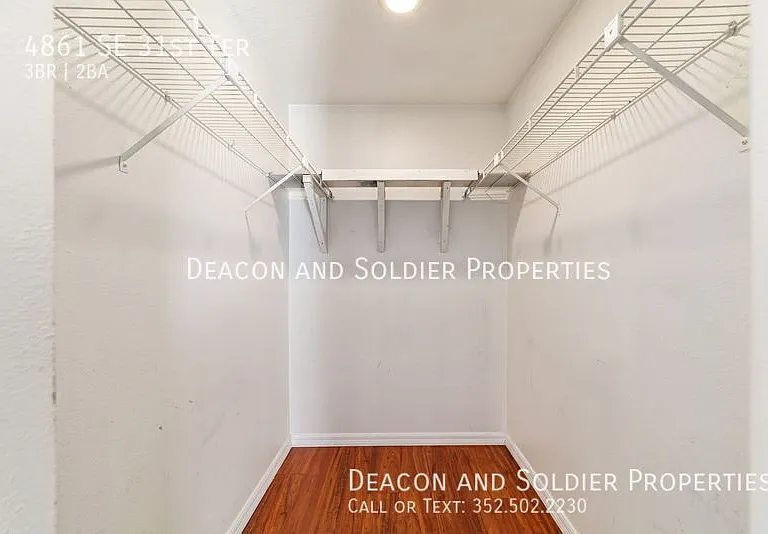 4861 SE 31st Ter — Photo 22