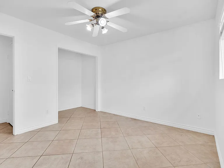 5904 Snaffle Bit Pl — Photo 5