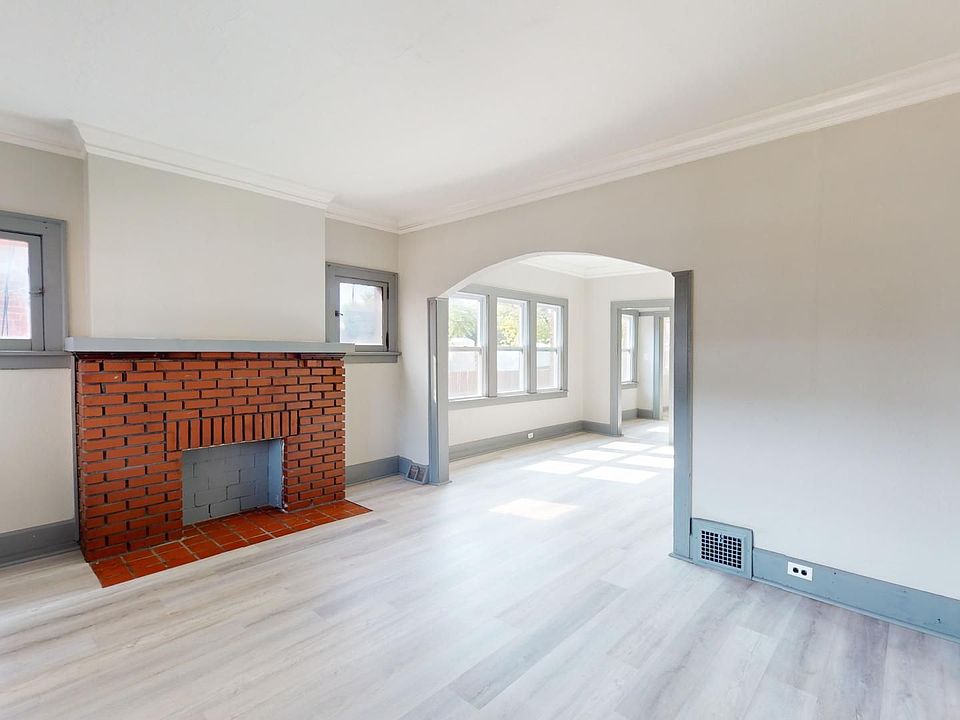 1st image of 7944 Lorain Ave #2B-1BA-1274SQFT