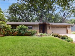 10100 James Rd, Bloomington, MN 55431