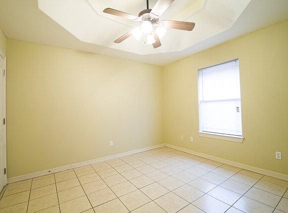 2nd image of 1001 S Palm Dr APT 3