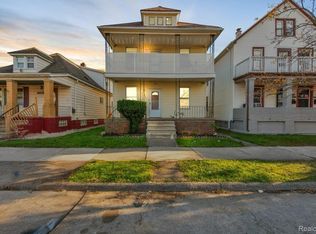 3344 Edwin St, Hamtramck, MI 48212