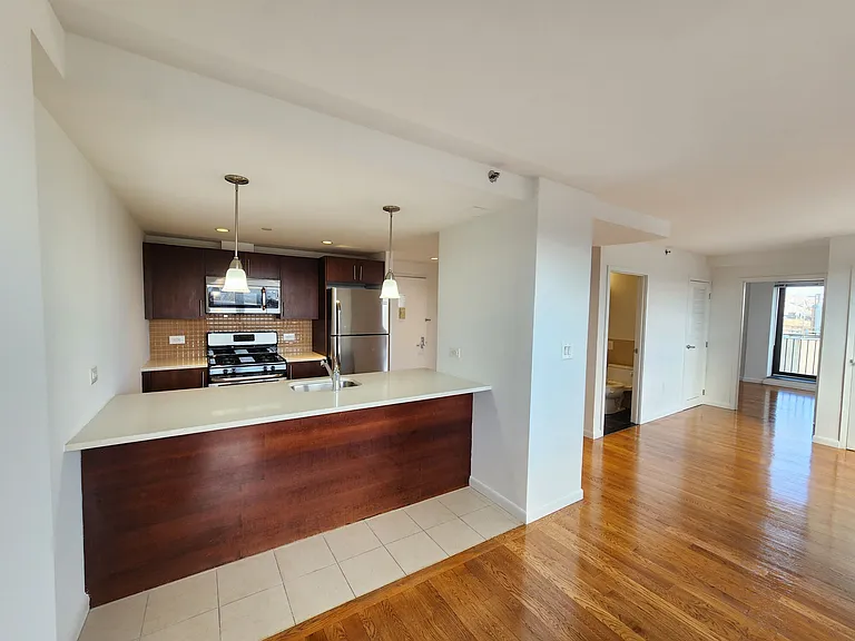 2638 21st St #3G — Photo 27