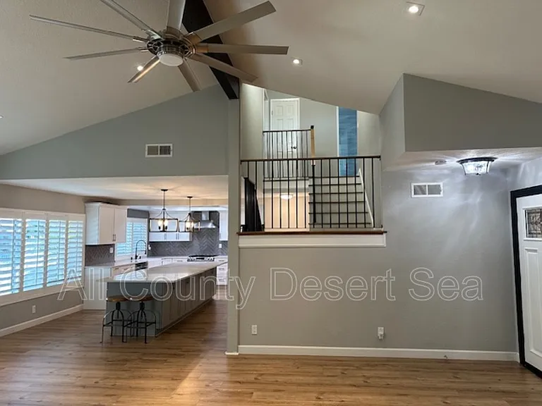7961 Southwind Cir — Photo 9