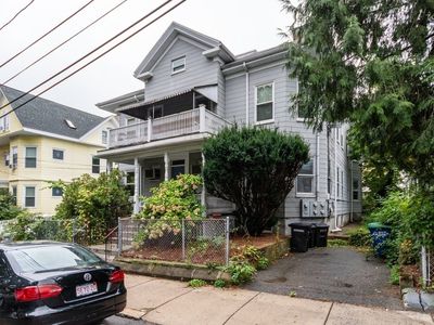 111 Belmont St, Somerville, MA, 02143