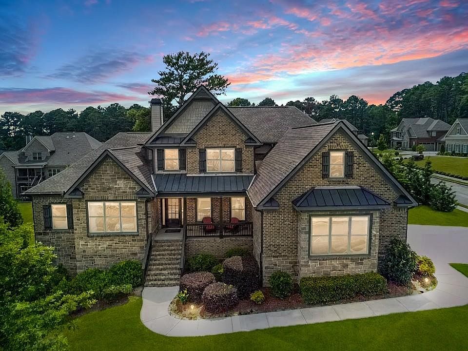 1st image of 828 Heritage Lake Way