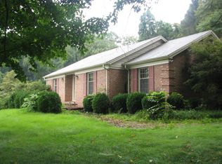 110 Hillside Dr, Abingdon, VA 24210