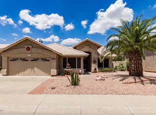 2926 E South Fork Dr, Phoenix, AZ 85048