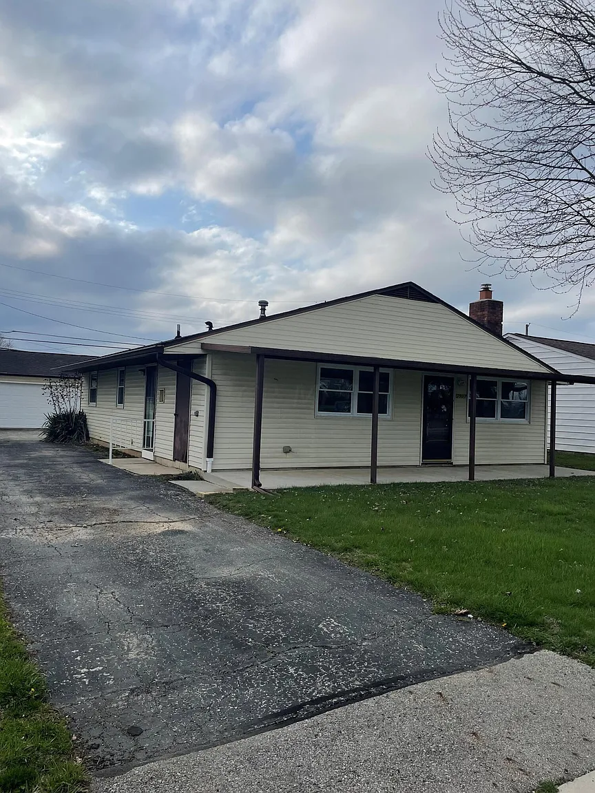 2907 Parsons Ave photo 1