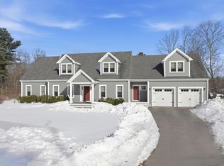 139 Fairwood Dr, Hanson, MA 02341
