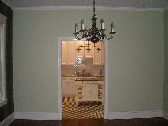 Dining room looking into kitchen