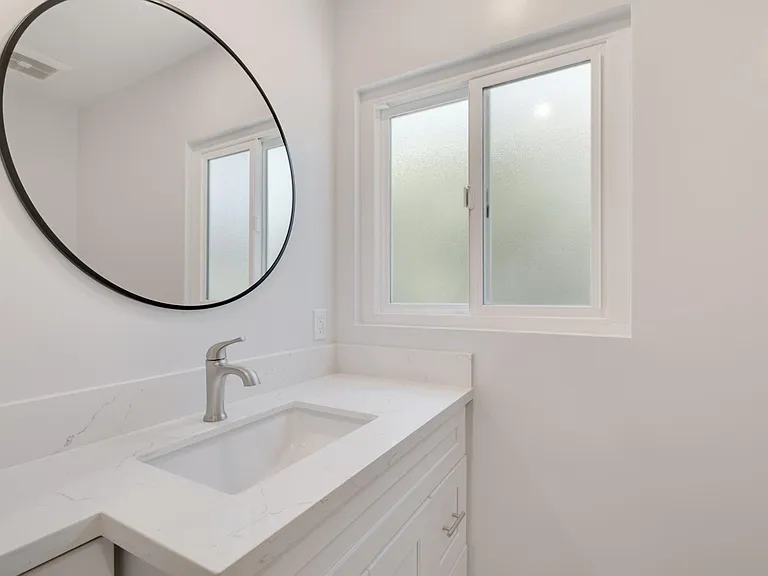 5019 Cahuenga Blvd #5019 — Photo 13