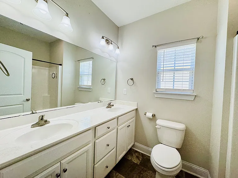 1501 Ferney Dr — Photo 27