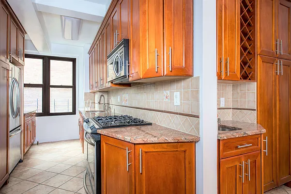 Rented by Balen Real Estate, LLC | media 14