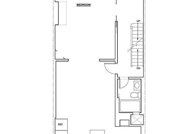 2nd image of 816 Lincoln Pl #1
