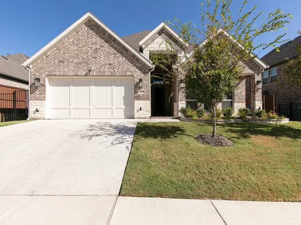 10129 La Frontera Dr, Fort Worth, TX 76179