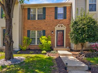 25411 Morse Dr, Chantilly, VA 20152