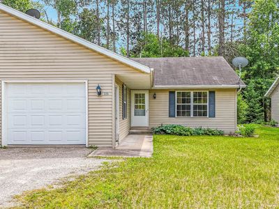 225 Center St, Wautoma, WI, 54982