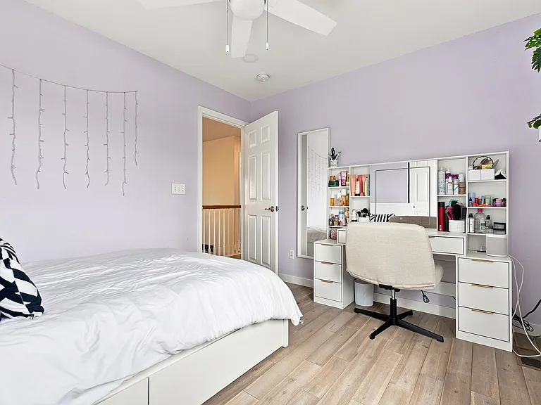 2445 Clayton Cir — Photo 30
